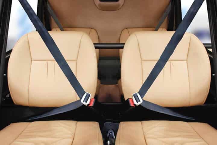 R44 interior seats