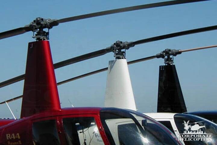 3 Robinson helicpoters
