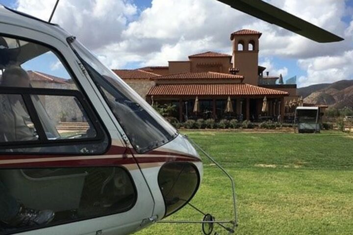A helicopter landed in front of El Cielo Winery in Valle Guadalupe